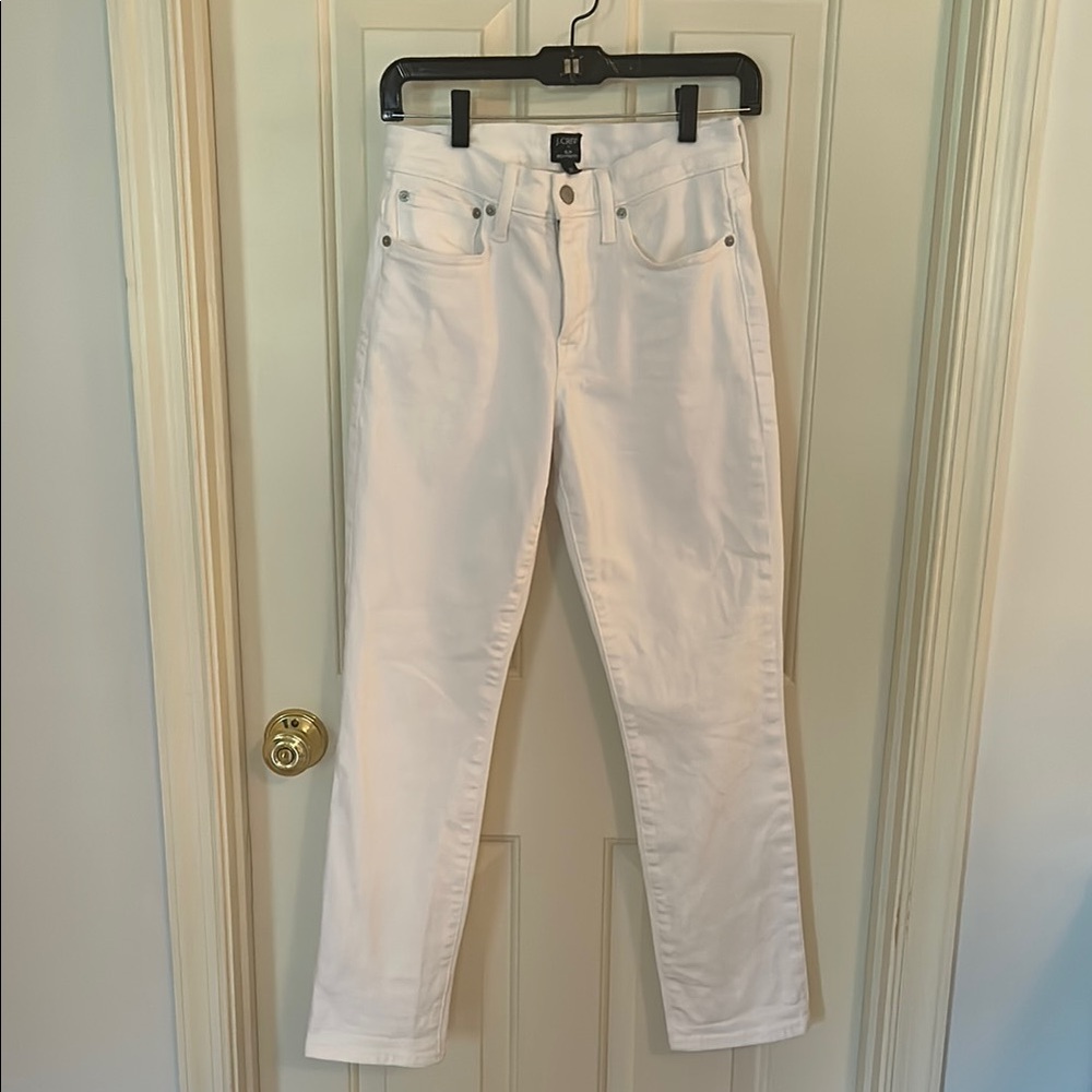 Like New J. Crew White Slim Boyfriend Jeans size 24 (fit more like 25)